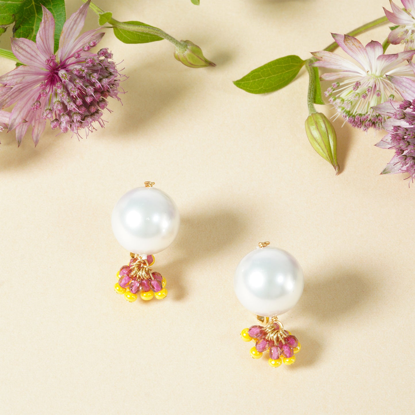 NOSTALGIA EARRING