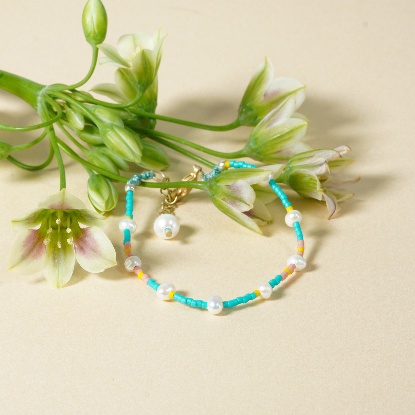 NOSTALGIA BRACELET