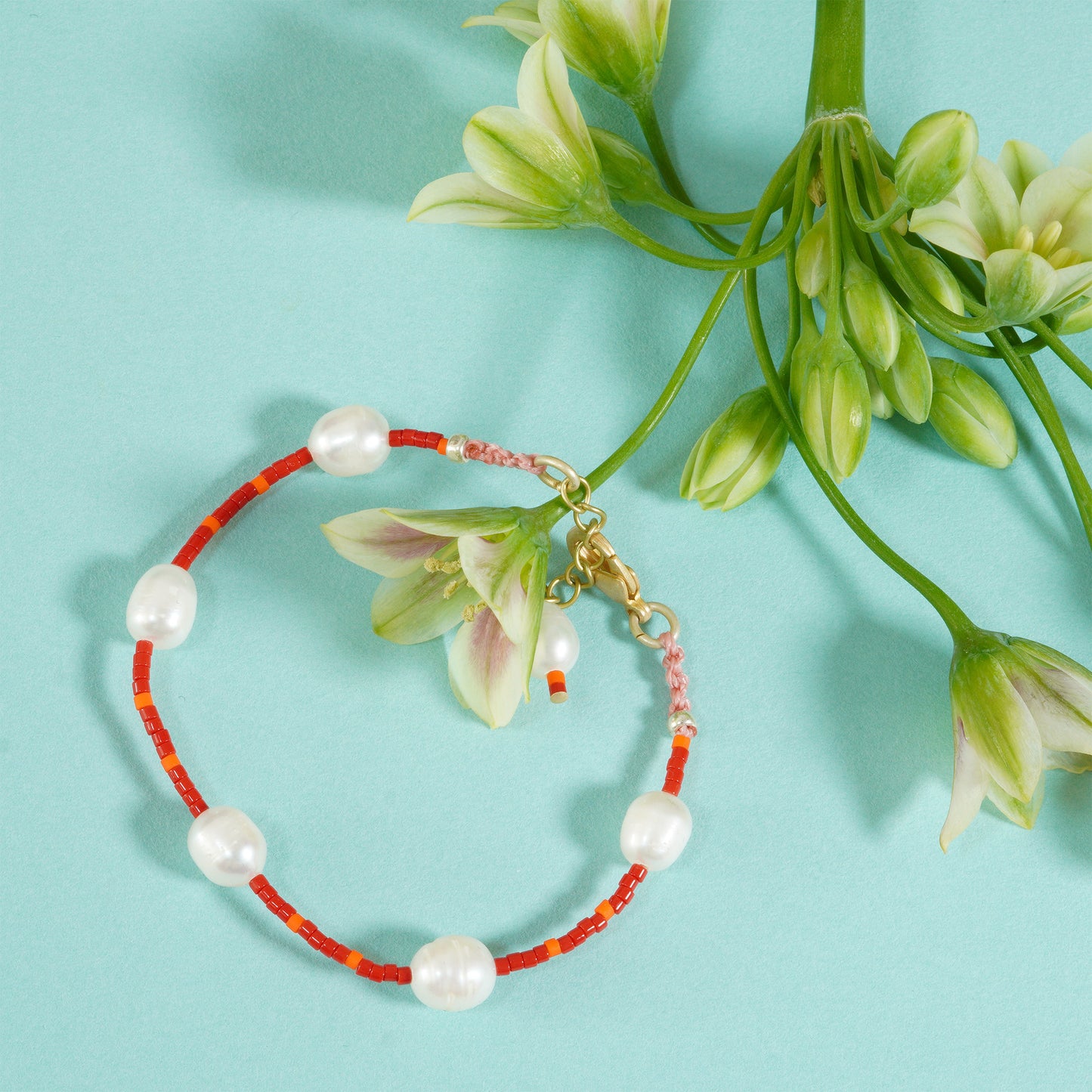 NOSTALGIA BRACELET
