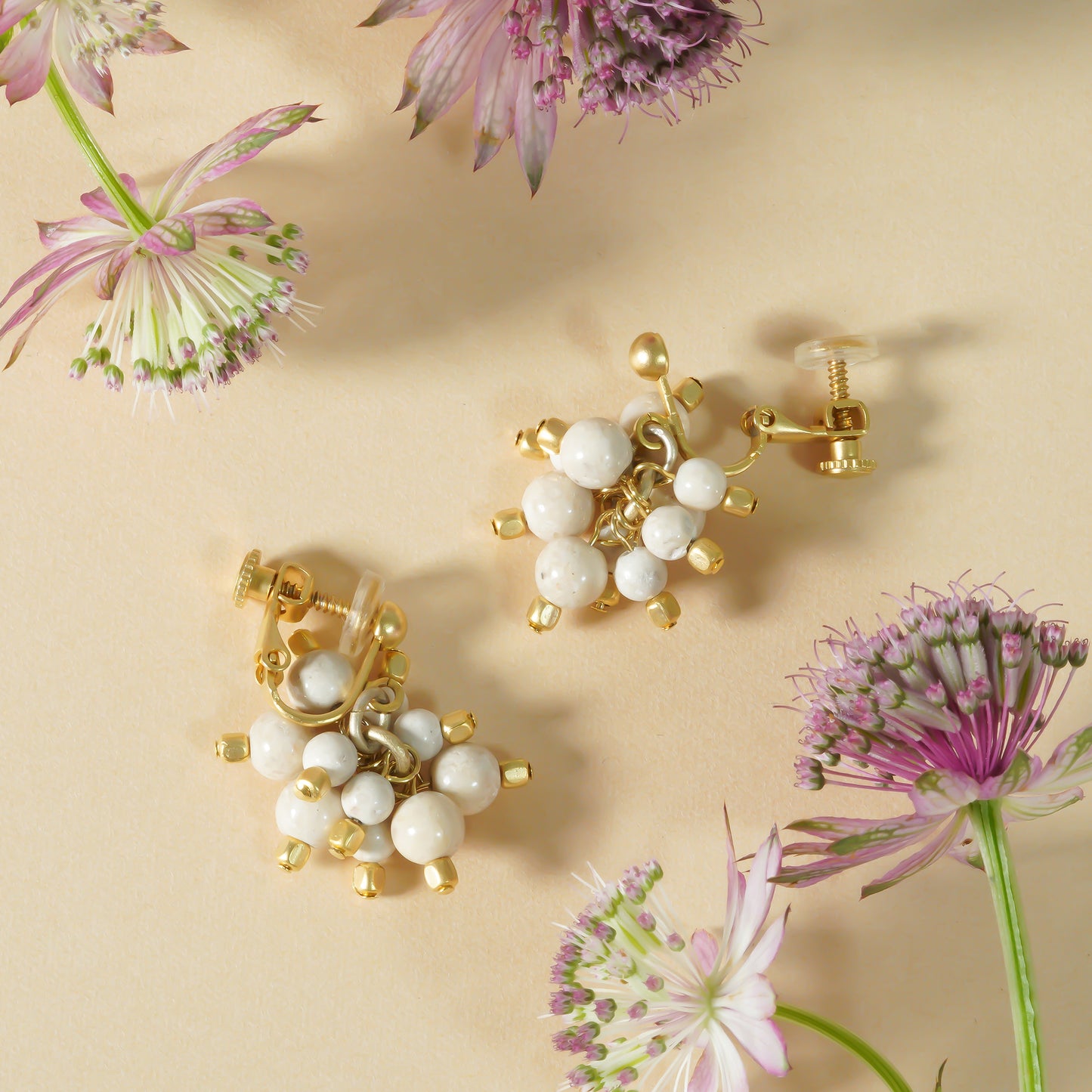 MONICA BUBBLE EARRING