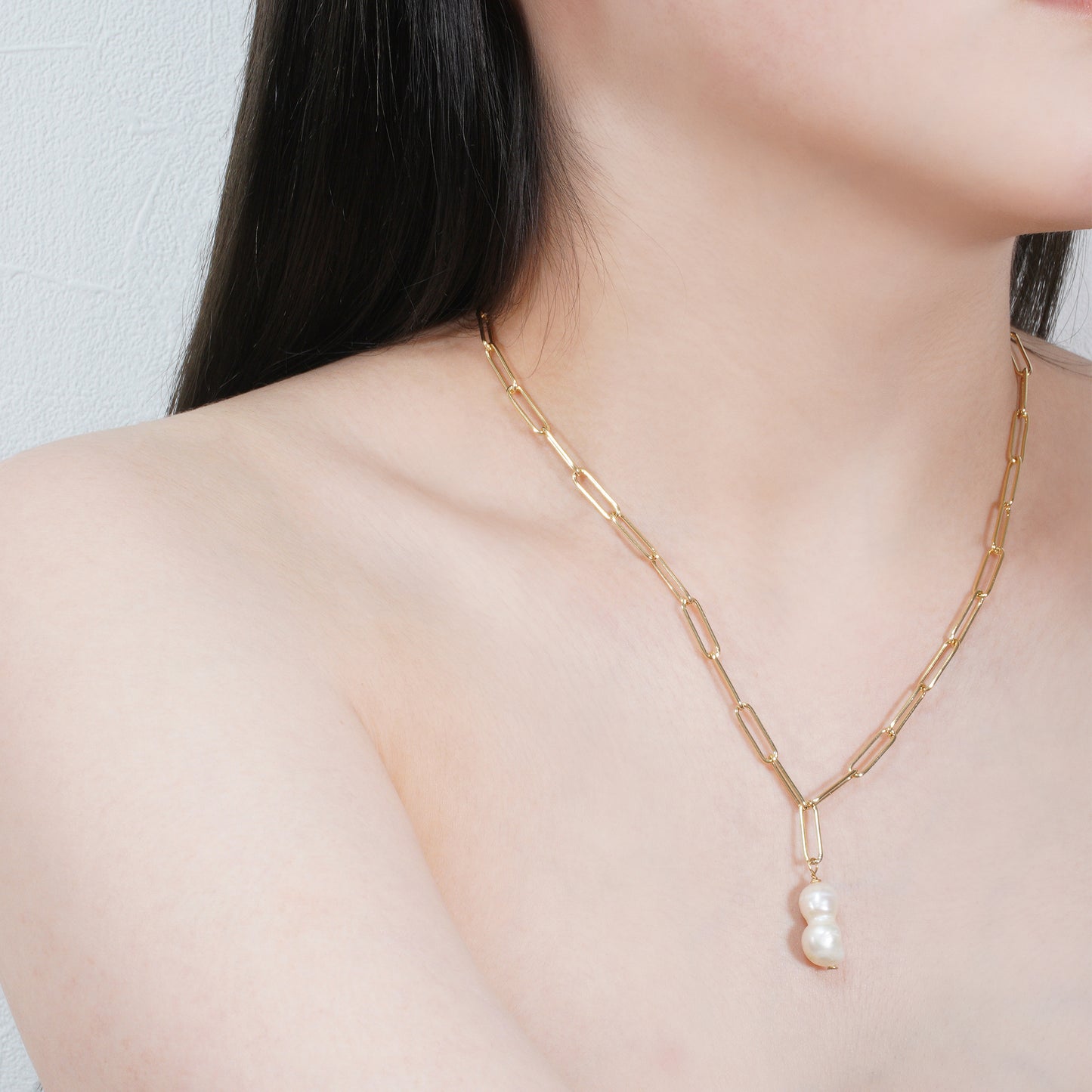 CANDY TWIN PEARL NECKLACE