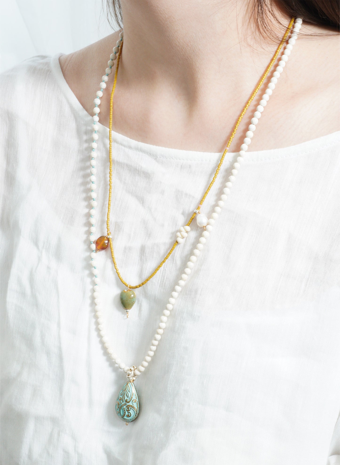 NOSTALGIA PENDANT LONG NECKLACE