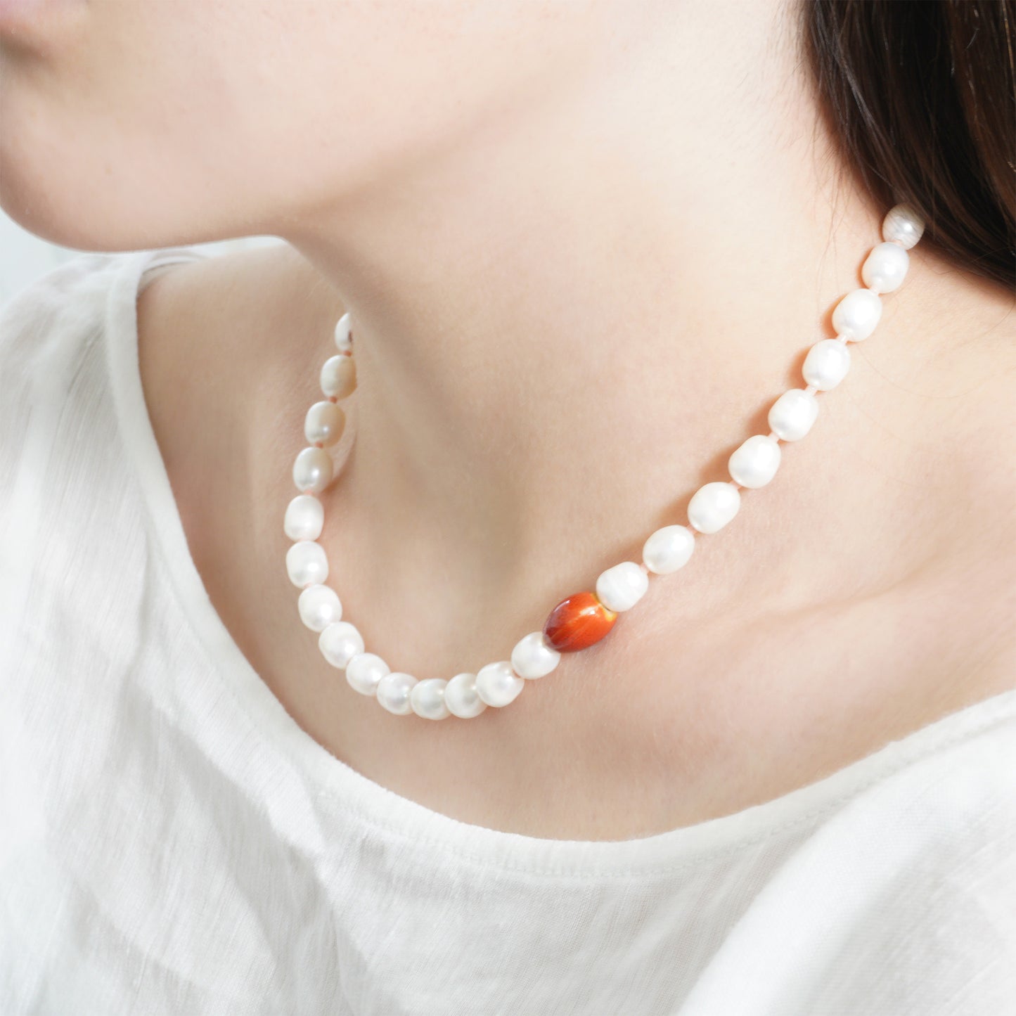 NOSTALGIA PEARL NECKLACE