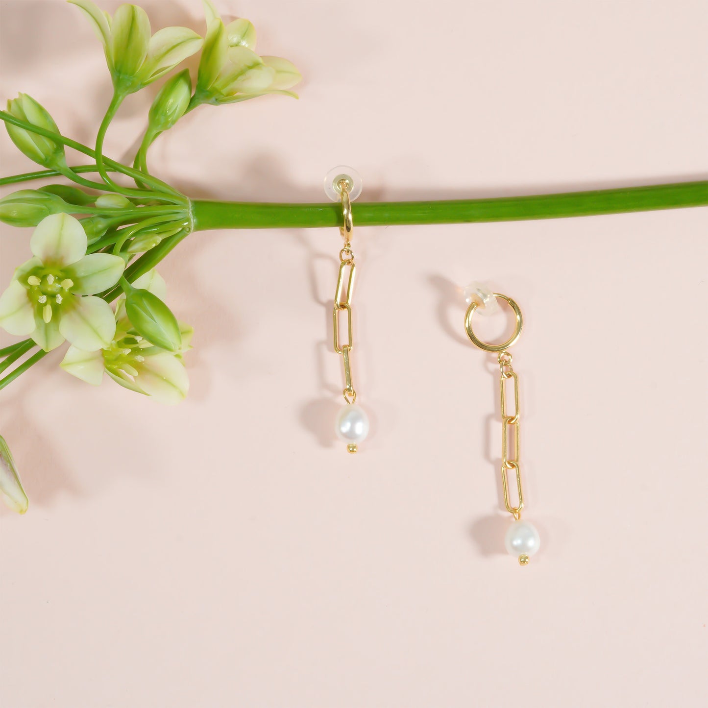 CANDY PEARL EARRING SHORT