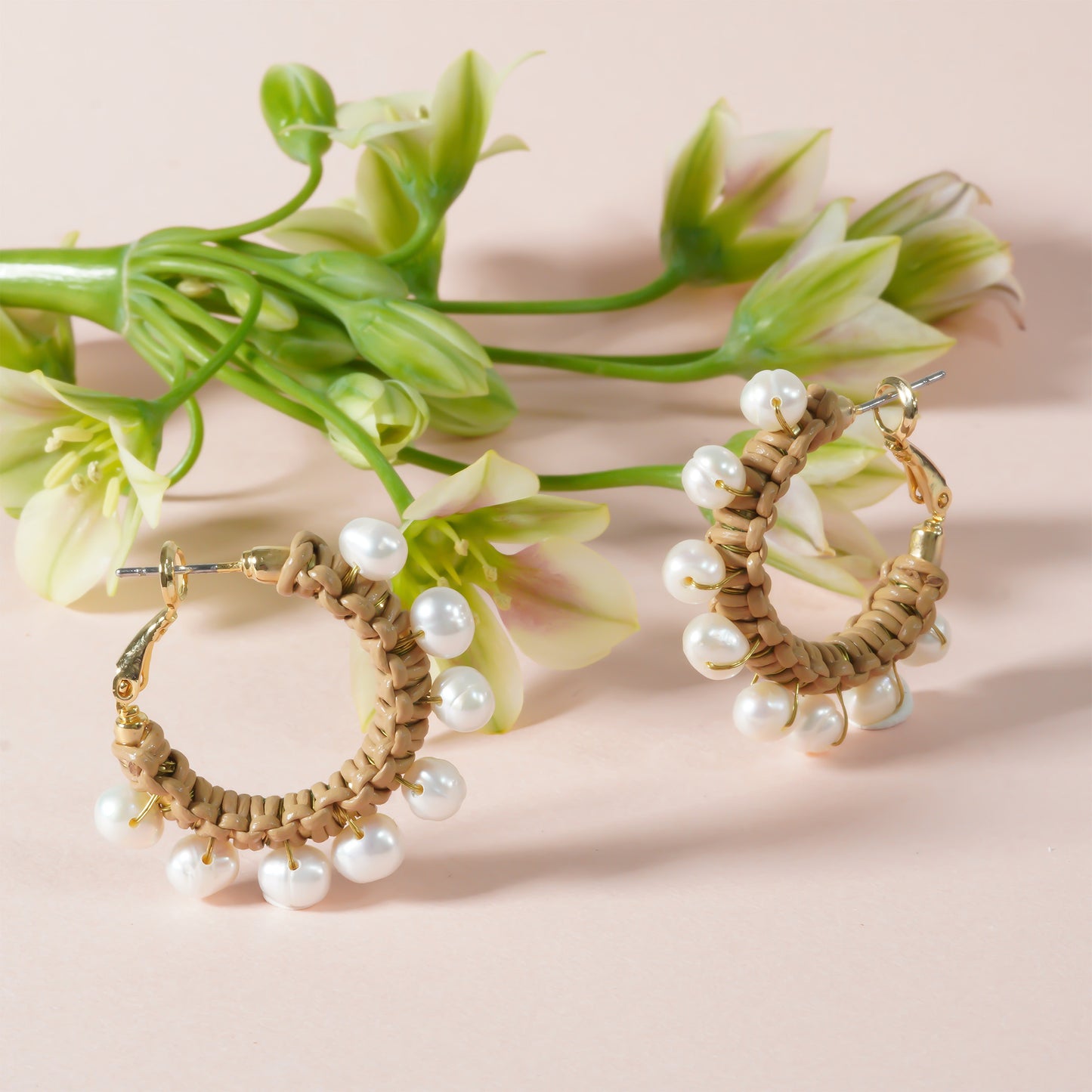 CANDY PEARL CHUNKY HOOP PIERCE
