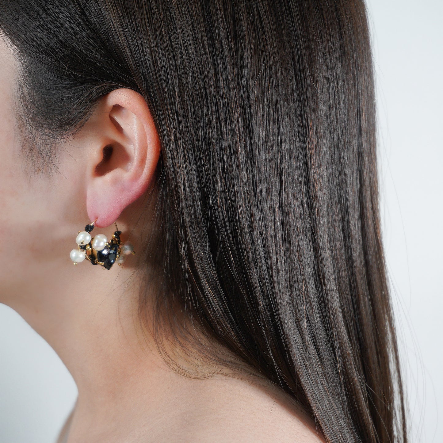 LIBERTY BIJOU HOOP PIERCE