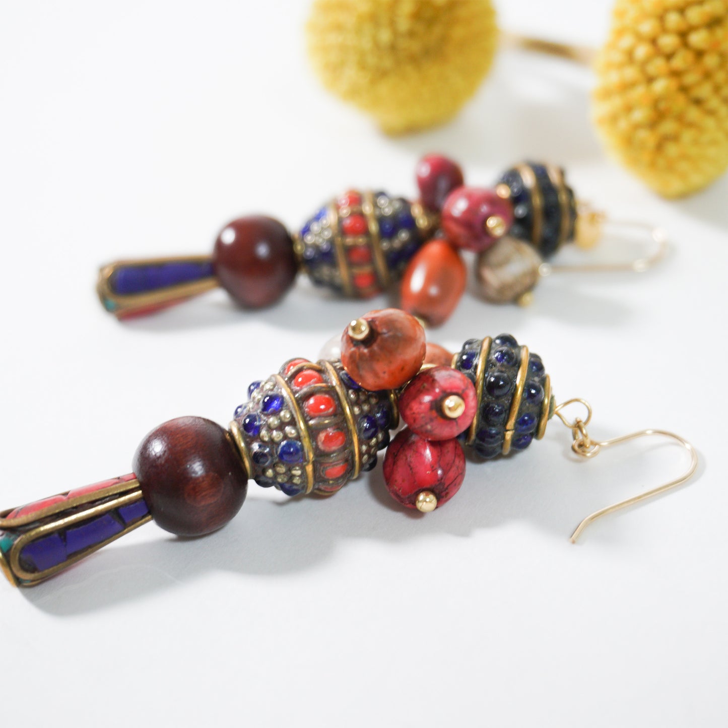 BANGKOK WORLD BEADS LARGE PIERCE/EARRING