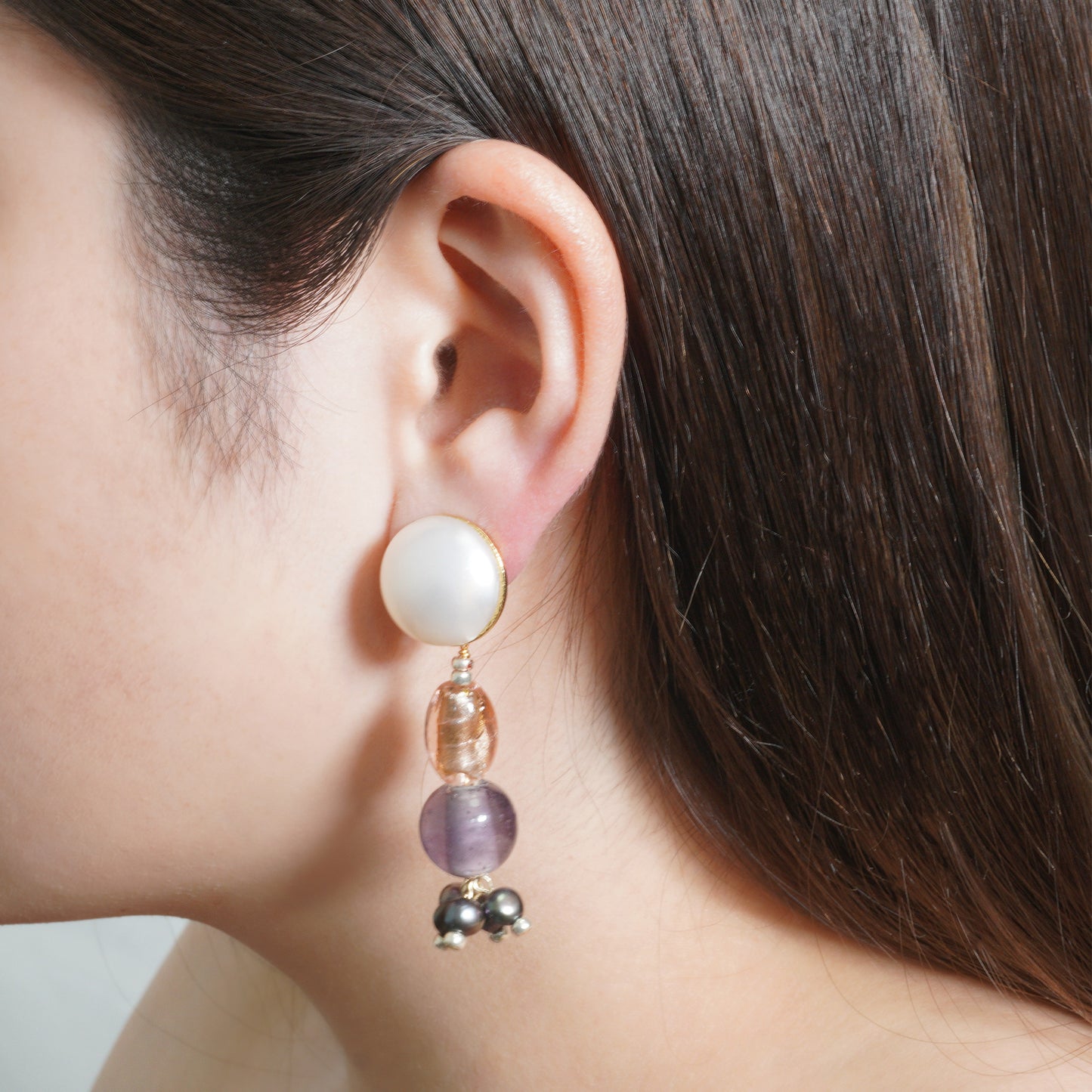 NOSTALGIA MOON EARRING