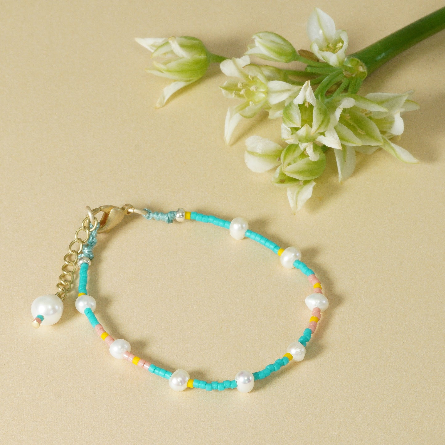 NOSTALGIA BRACELET