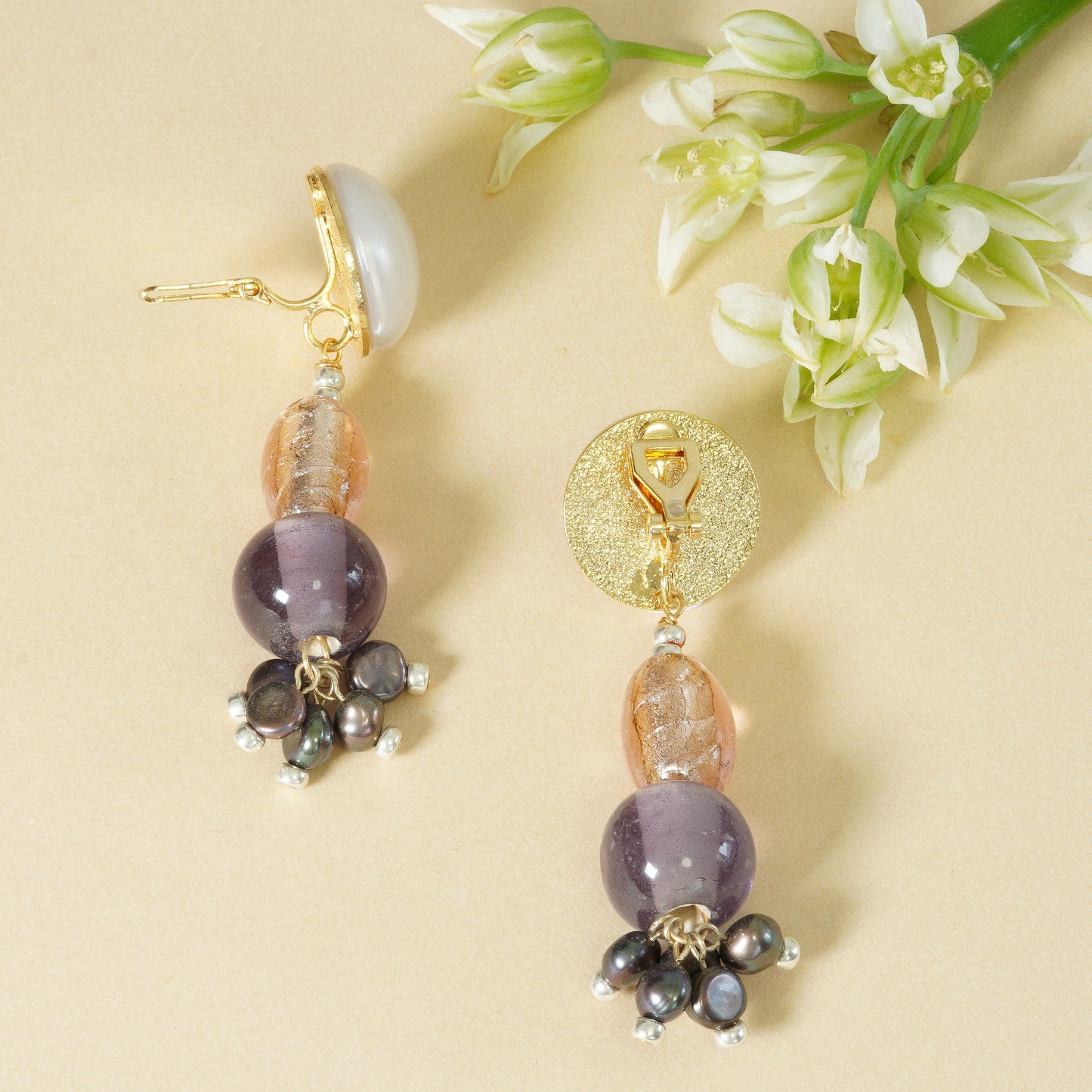NOSTALGIA MOON EARRING
