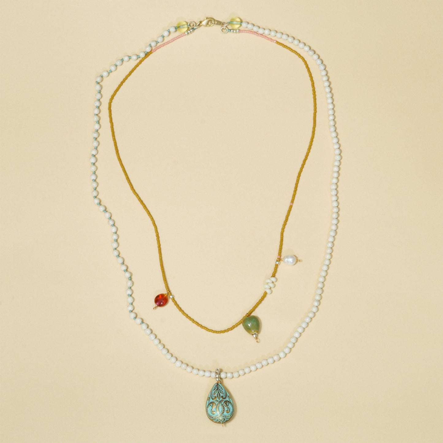 NOSTALGIA PENDANT LONG NECKLACE