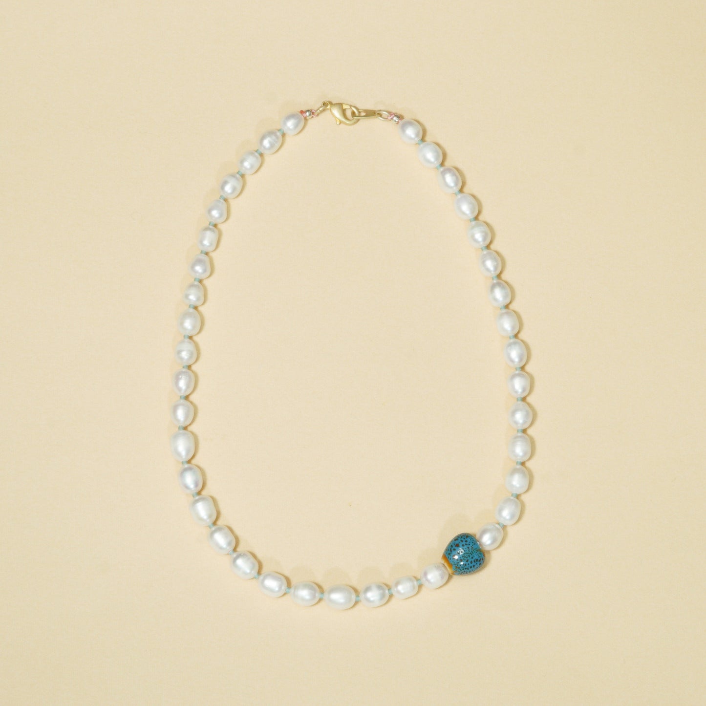 NOSTALGIA PEARL NECKLACE