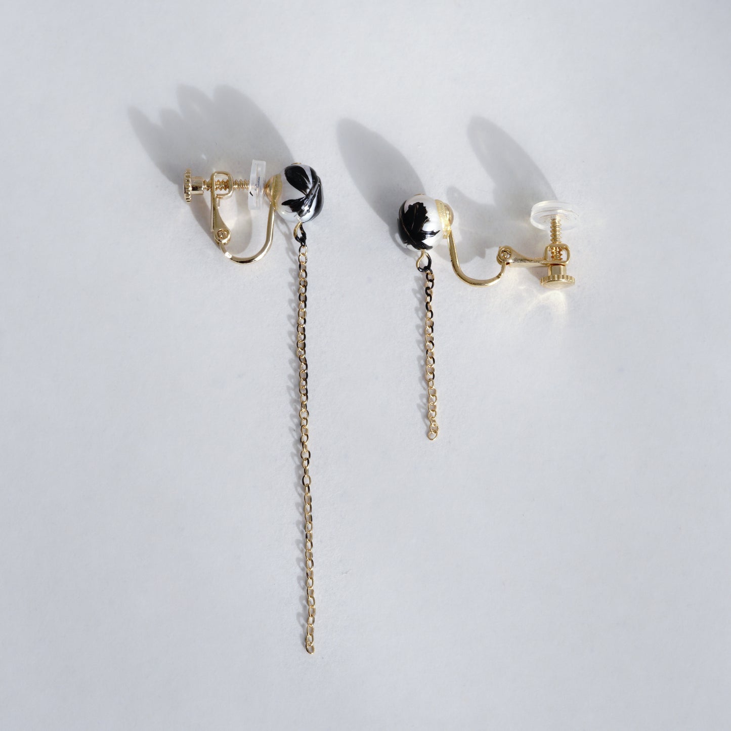 en【輝映】 UNDER CHAIN PIERCE / EARRING