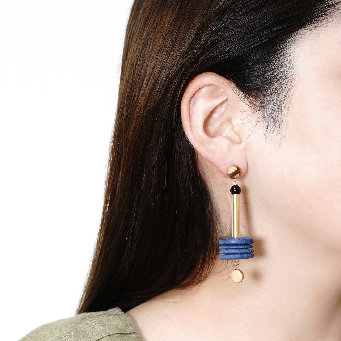 BANGKOK WOOD DISK LONG PIERCE/EARRING