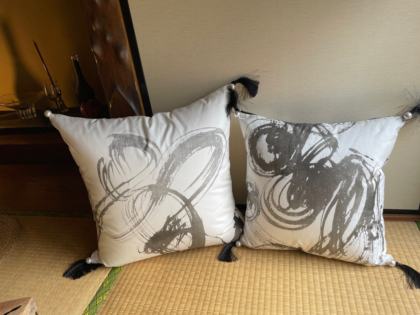 en CUSHION A