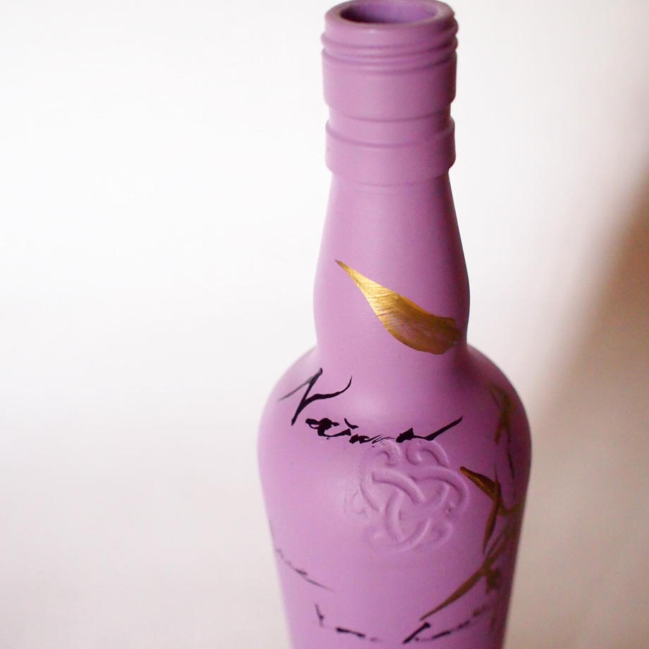 en BOTTLE【一華開五葉】 K