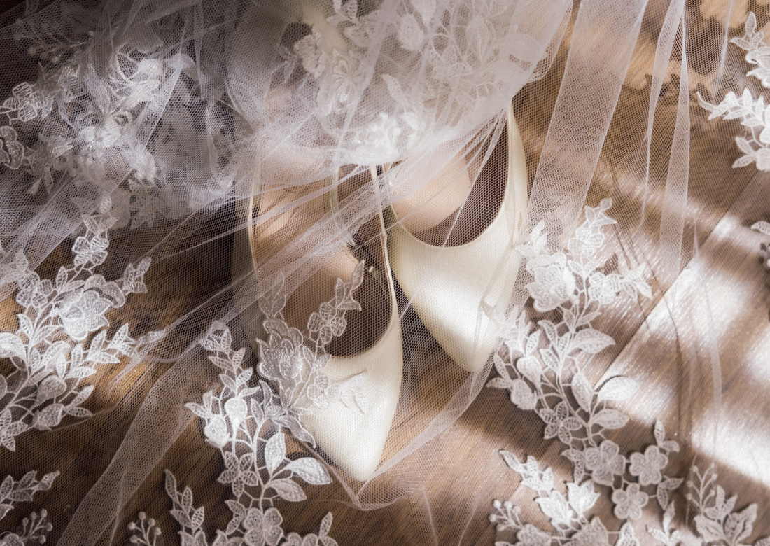 ウェディングドレス持ち込みの悩みを解決！アクセサリーや小物を上手に選ぶポイントを徹底解説