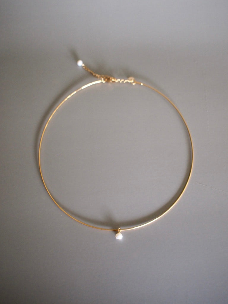 Daily Luxe_ baby pearl wire necklace_Gold