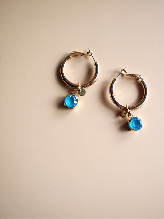 Daily Luxe_CHUNKY HOOP crystal charm_gold Tarquoiseピアス・イヤリング