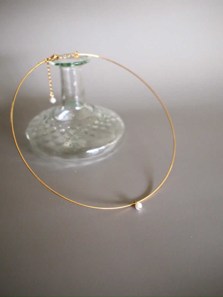 Daily Luxe_ baby pearl wire necklace_Gold