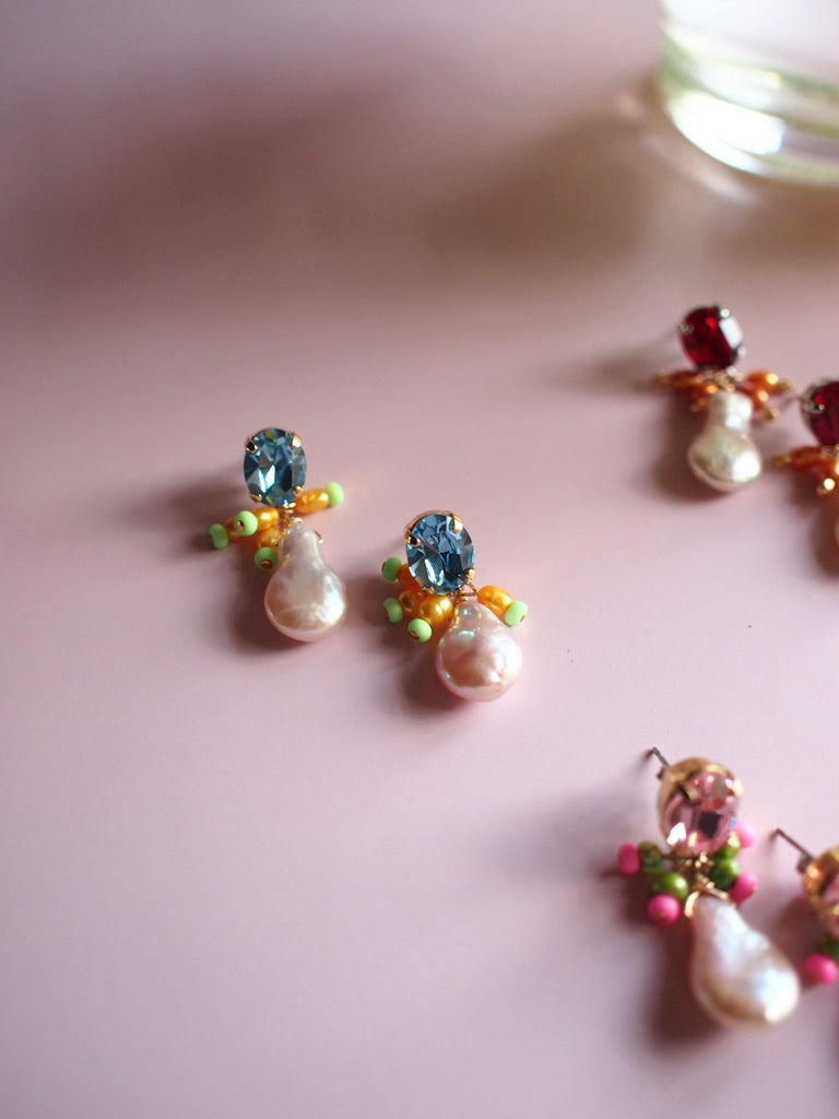 Daily Luxe_Drop pearl crystal_neon pearl _Ocean blue ピアス・イヤリング