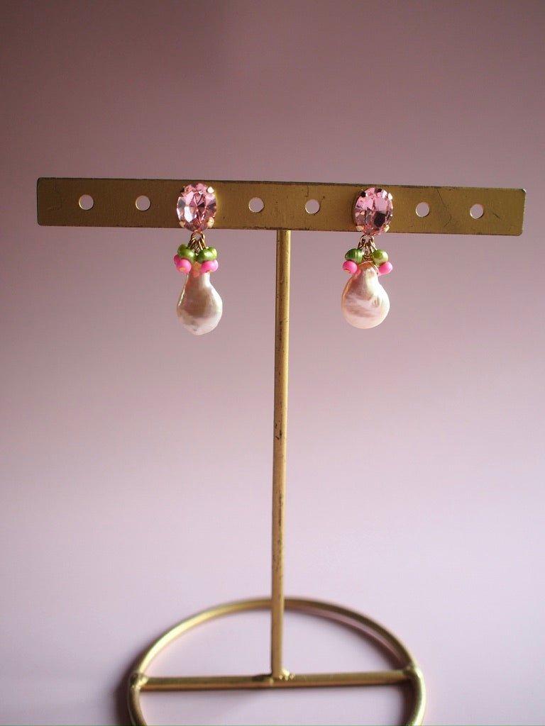 Daily Luxe_Drop pearl crystal_neon pearl _Rose pink ピアス・イヤリング