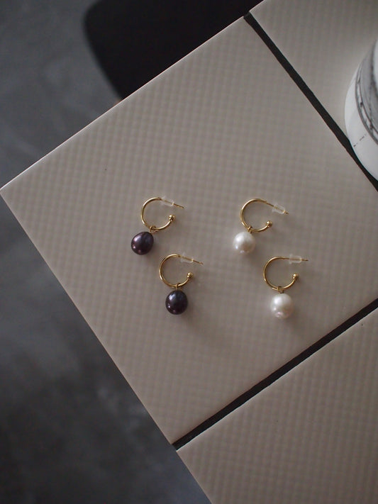 Something BLUE_2WAY Hoop Simple pearl charm PE ピアス