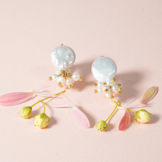 CANDY PEARL SHORT EARRING