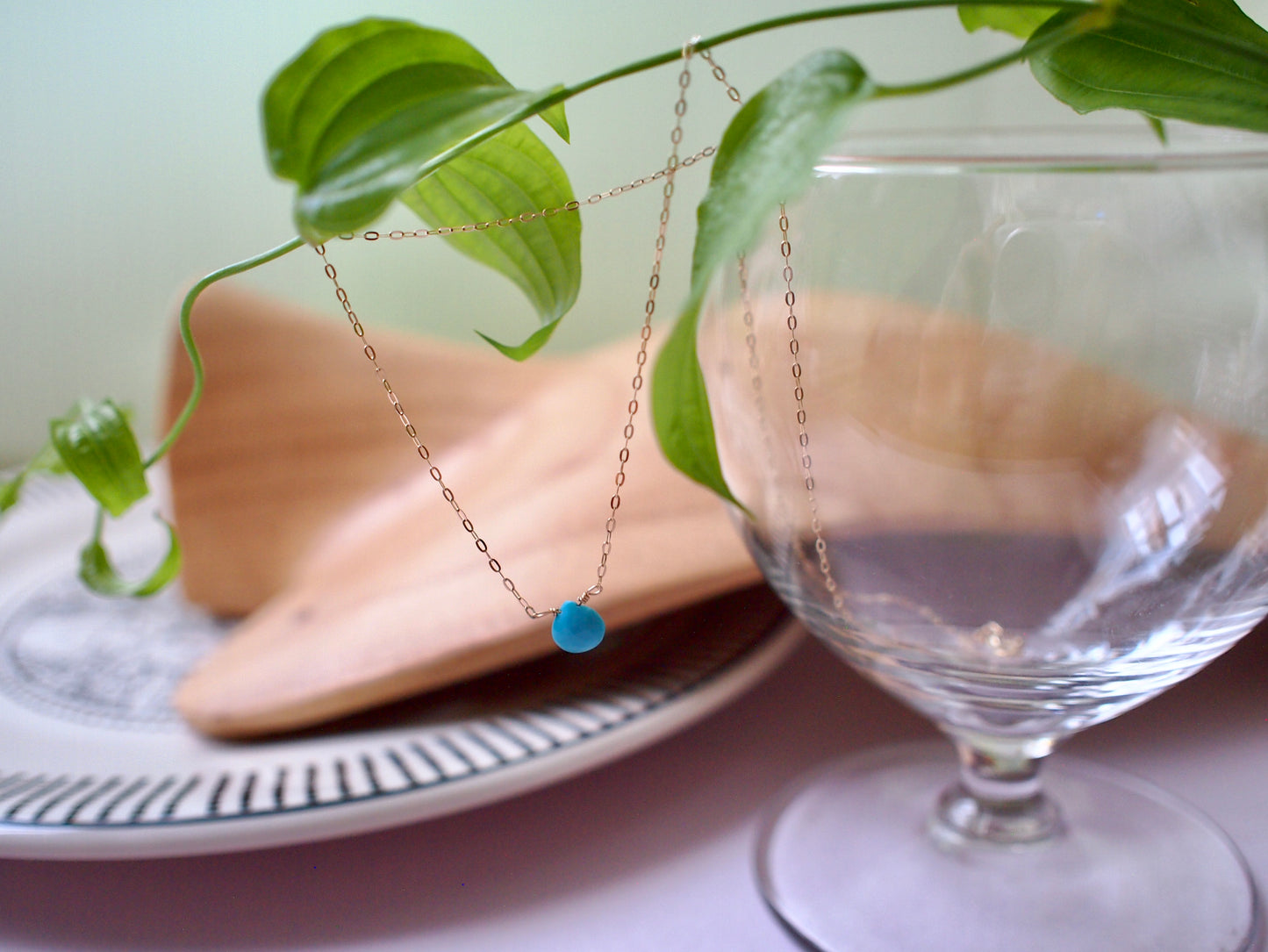 10K NUDE STONE NECKLACE / TURQUOISE cut